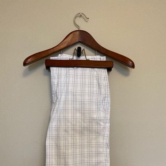 Nike Golf Shorts - Picture 2 of 2